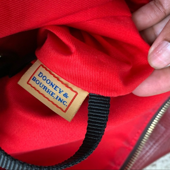 Dooney & Bourke Dillen Medium Pocket Sac - Picture 9 of 17